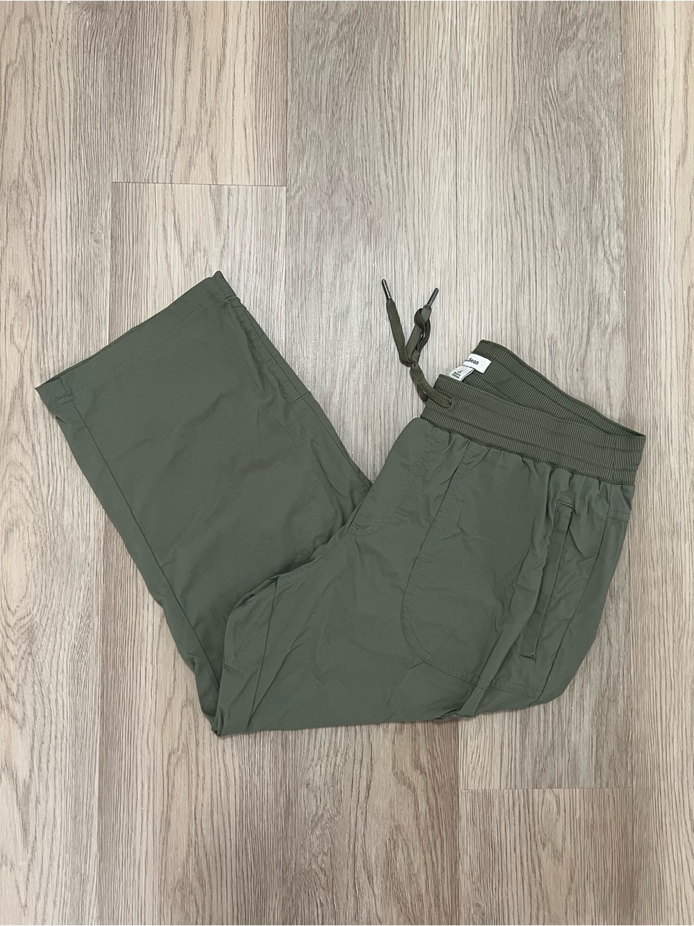 L.L. Bean Vista Camp Ripstop Olive Green Hiking Pants Size Large Style 504131